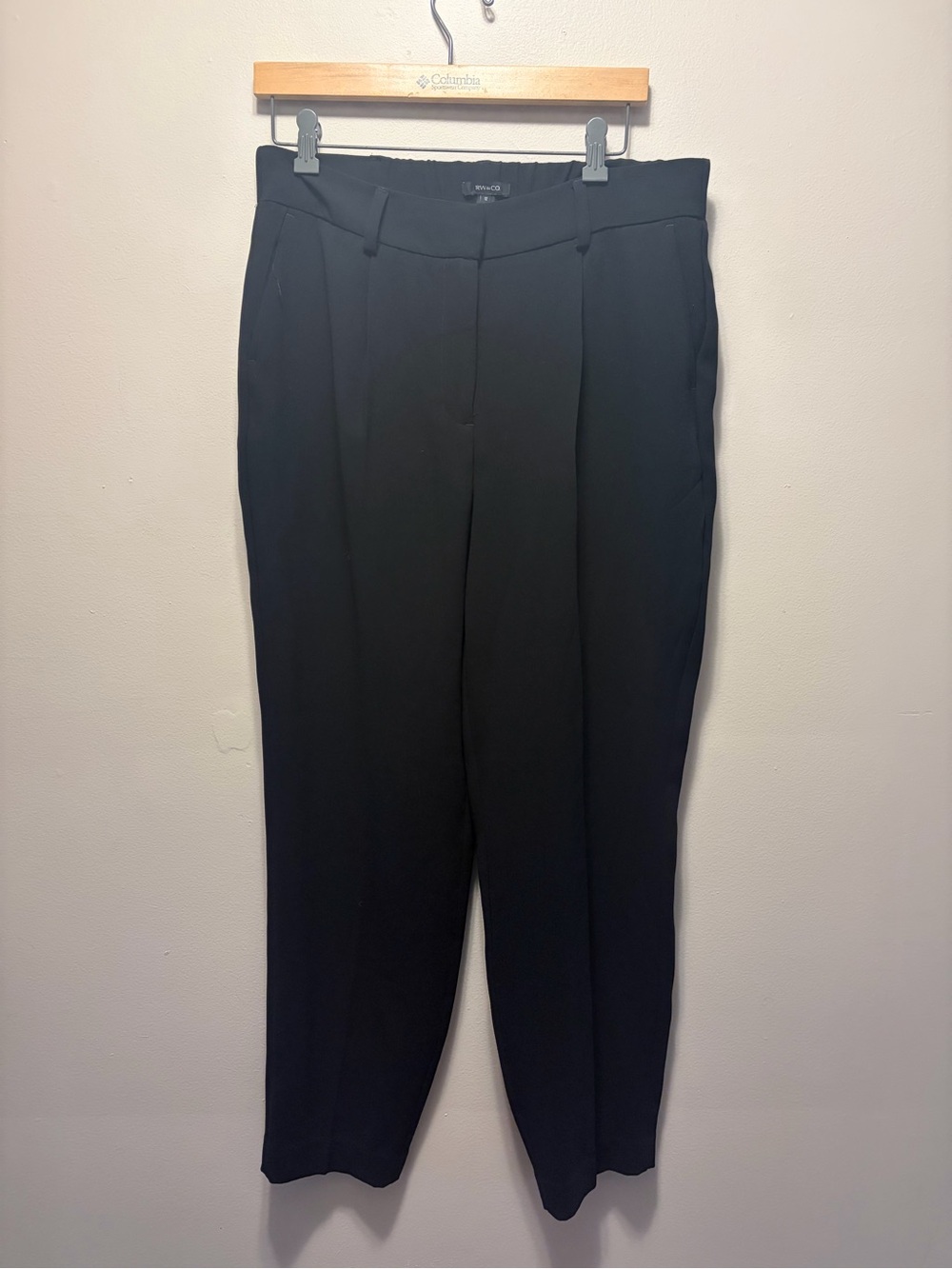RW&CO. Black High-Rise Tailored Tapered Trousers